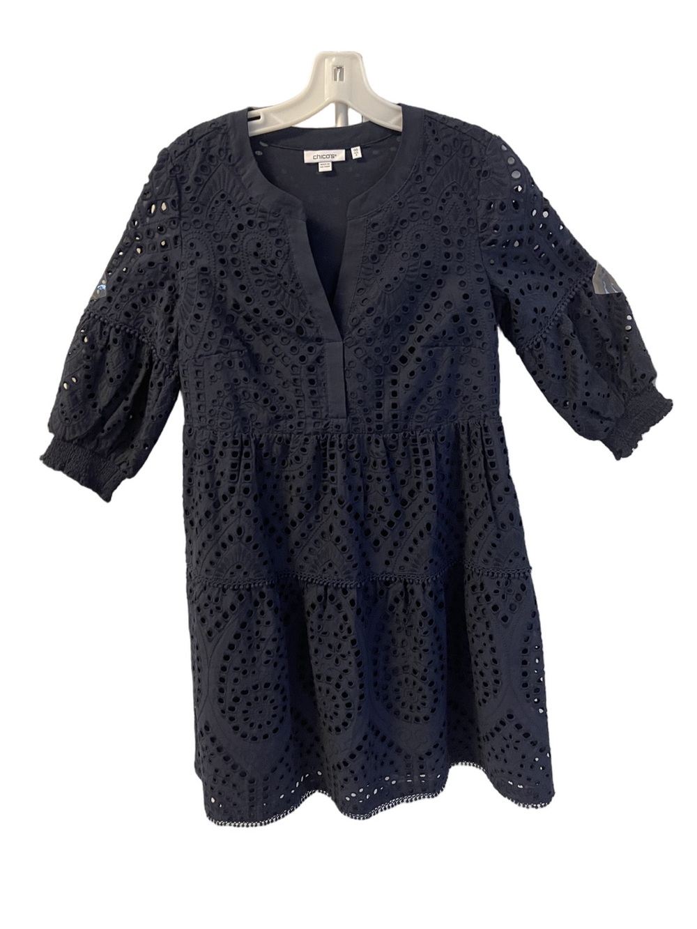 Chico’s Dark Navy Eyelet Crochet Tiered Smocked Tunic Dress Sz 00 NWT Pockets